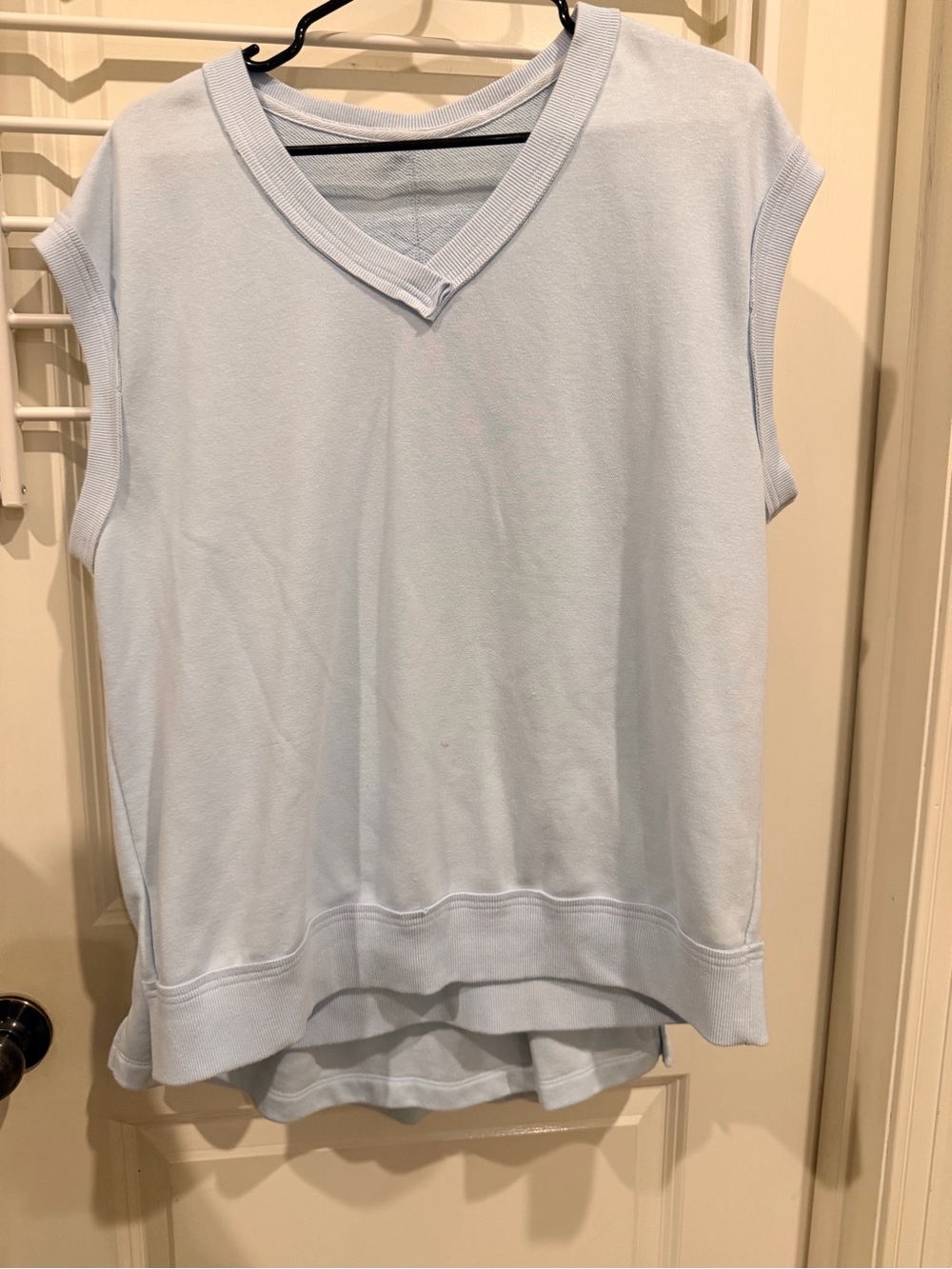 Light Blue V-Neck Sleeveless Women's Top and skort Set